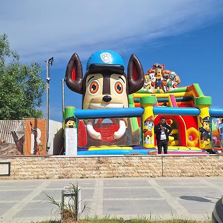 Sun & Sea Apartament Mamaia Nord ナボダリ エクステリア 写真