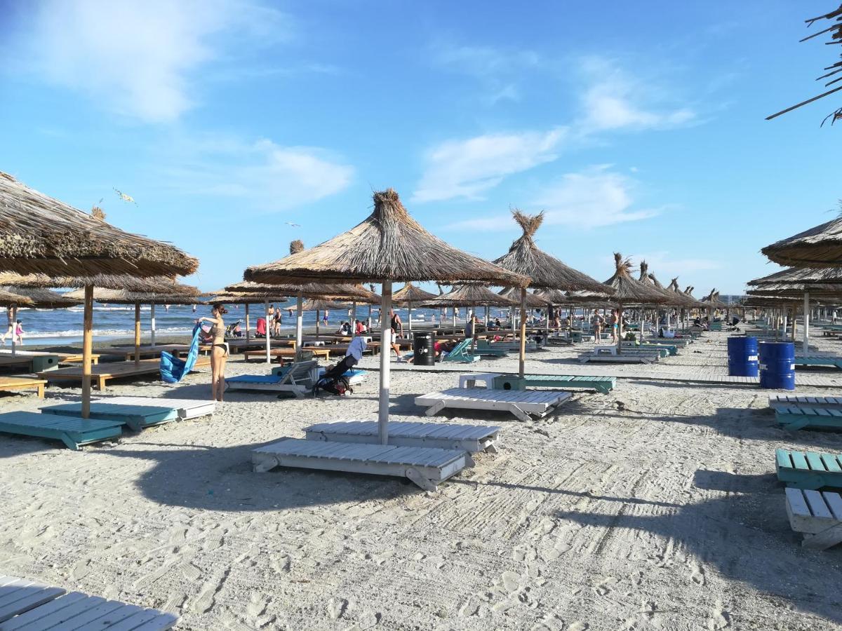Sun & Sea Apartament Mamaia Nord ナボダリ エクステリア 写真